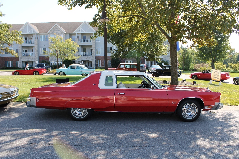 L I H A C   C a r   S h o w   A t   U n i v e r s i t y   P l a c e   