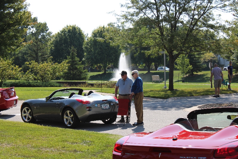 L I H A C   C a r   S h o w   A t   U n i v e r s i t y   P l a c e   