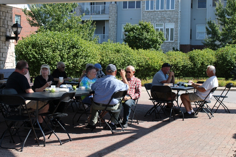 L I H A C   C a r   S h o w   A t   U n i v e r s i t y   P l a c e   