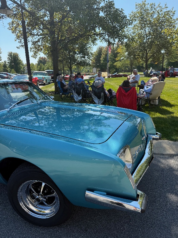 L I H A C   C a r   S h o w   A t   U n i v e r s i t y   P l a c e   